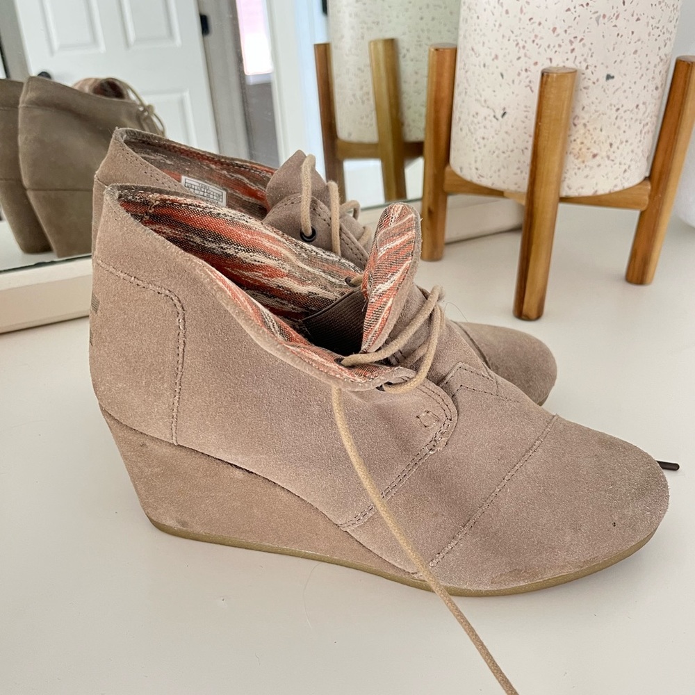 Tom’s wedges